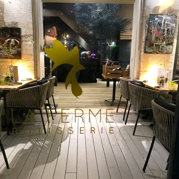 Restaurant Terre et mer traditionnel - La Ferme - Restaurant Marseille bouillabaisse - restaurant Cour Estienne d'Orves Marseille