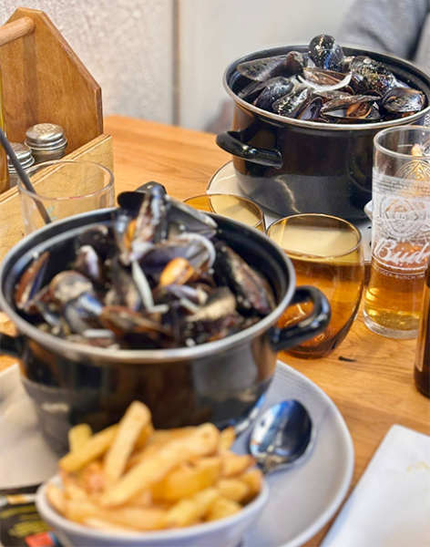 La Ferme - Restaurant Marseille Vieux-Port - Restaurant Place Thiars Marseille - restaurant poisson vieux port marseille - top restaurant Marseille