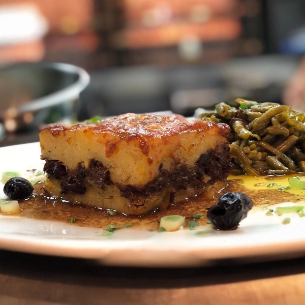 Restaurant Terre et mer traditionnel - La Ferme - Restaurant Marseille bouillabaisse - manger a Marseille