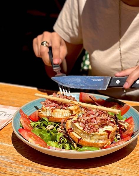 Restaurant Terre et mer traditionnel - La Ferme - Restaurant Marseille bouillabaisse - restaurant Marseille