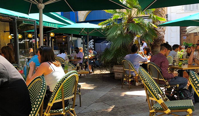 Rôtisserie traditionnelle - La Ferme - Restaurant Marseille Vieux-Port